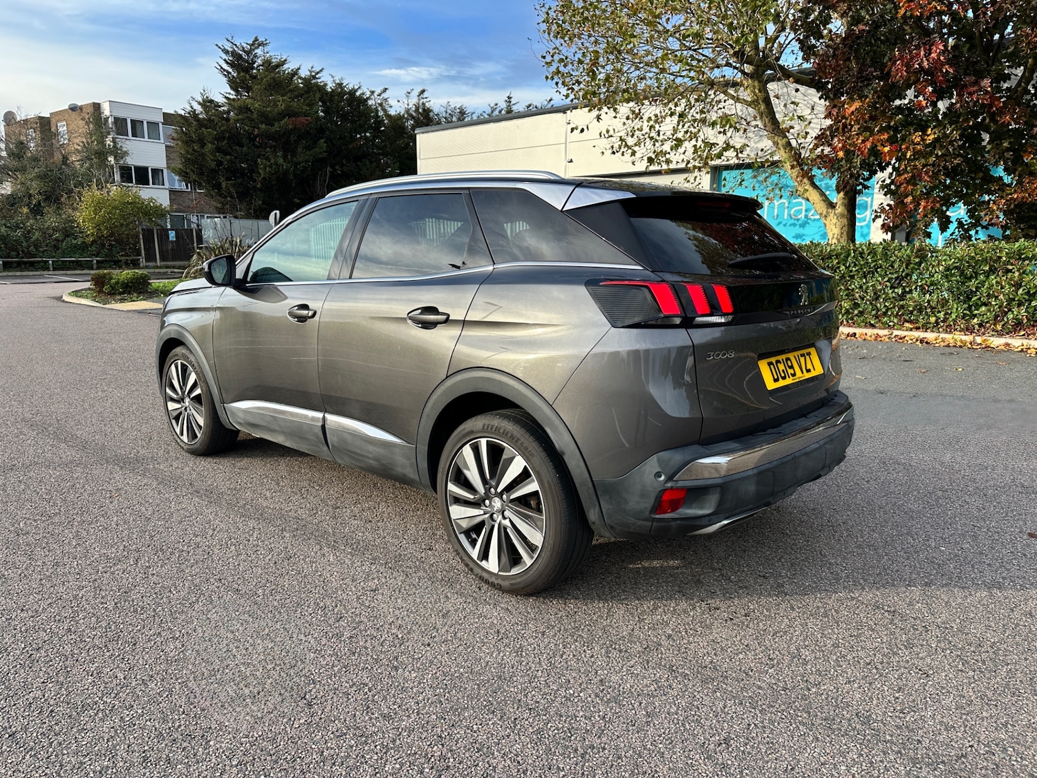 Used Peugeot 3008 2019 for sale - 76363451: Photo 4