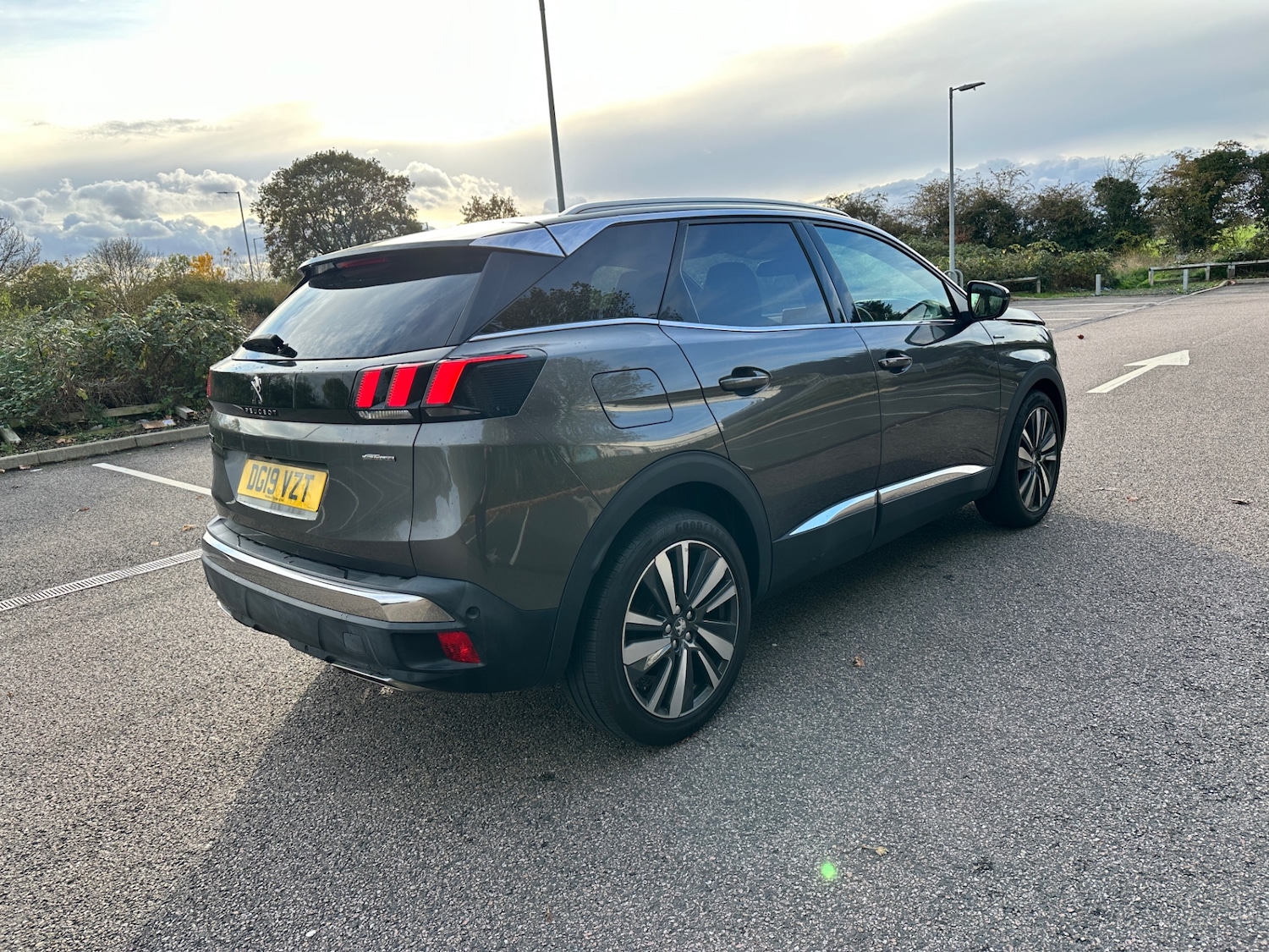 Used Peugeot 3008 2019 for sale - 76363451: Photo 6