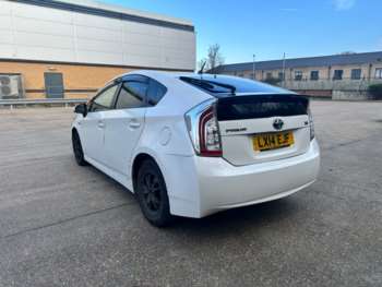 Used Toyota Prius 2014 for sale - 74010639: Photo