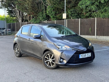 Used Toyota Yaris 2018 for sale - 78415399: Photo