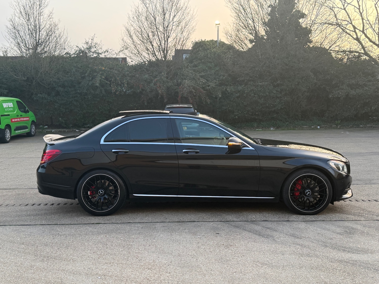 Used Mercedes-Benz C Class 2015 for sale - 77781988: Photo 12