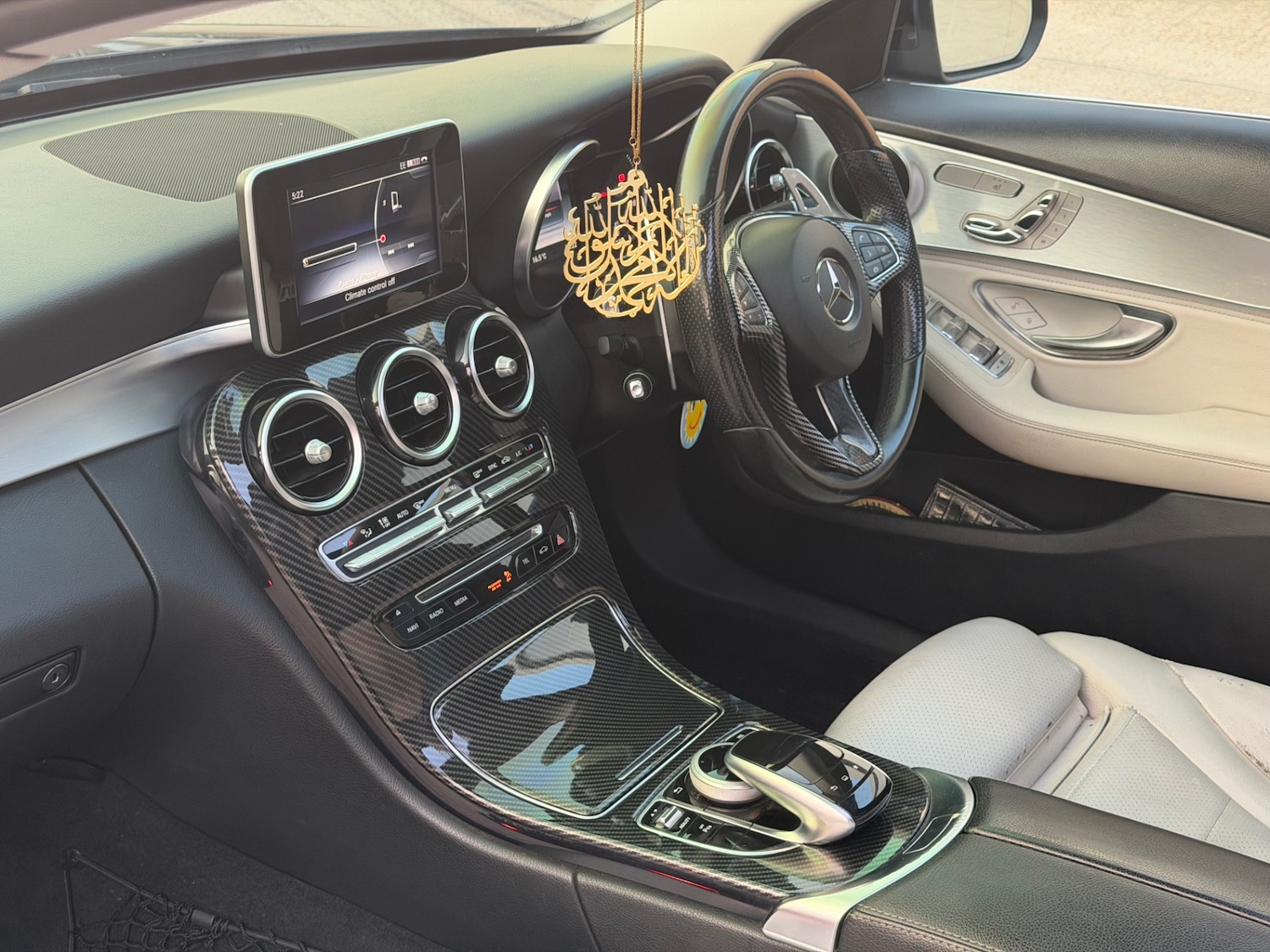 Used Mercedes-Benz C Class 2015 for sale - 77781988: Photo 15