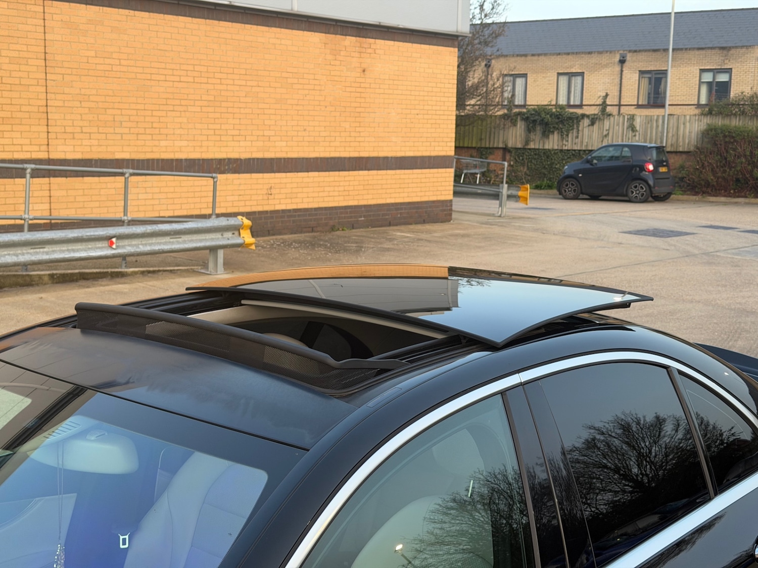 Used Mercedes-Benz C Class 2015 for sale - 77781988: Photo 16