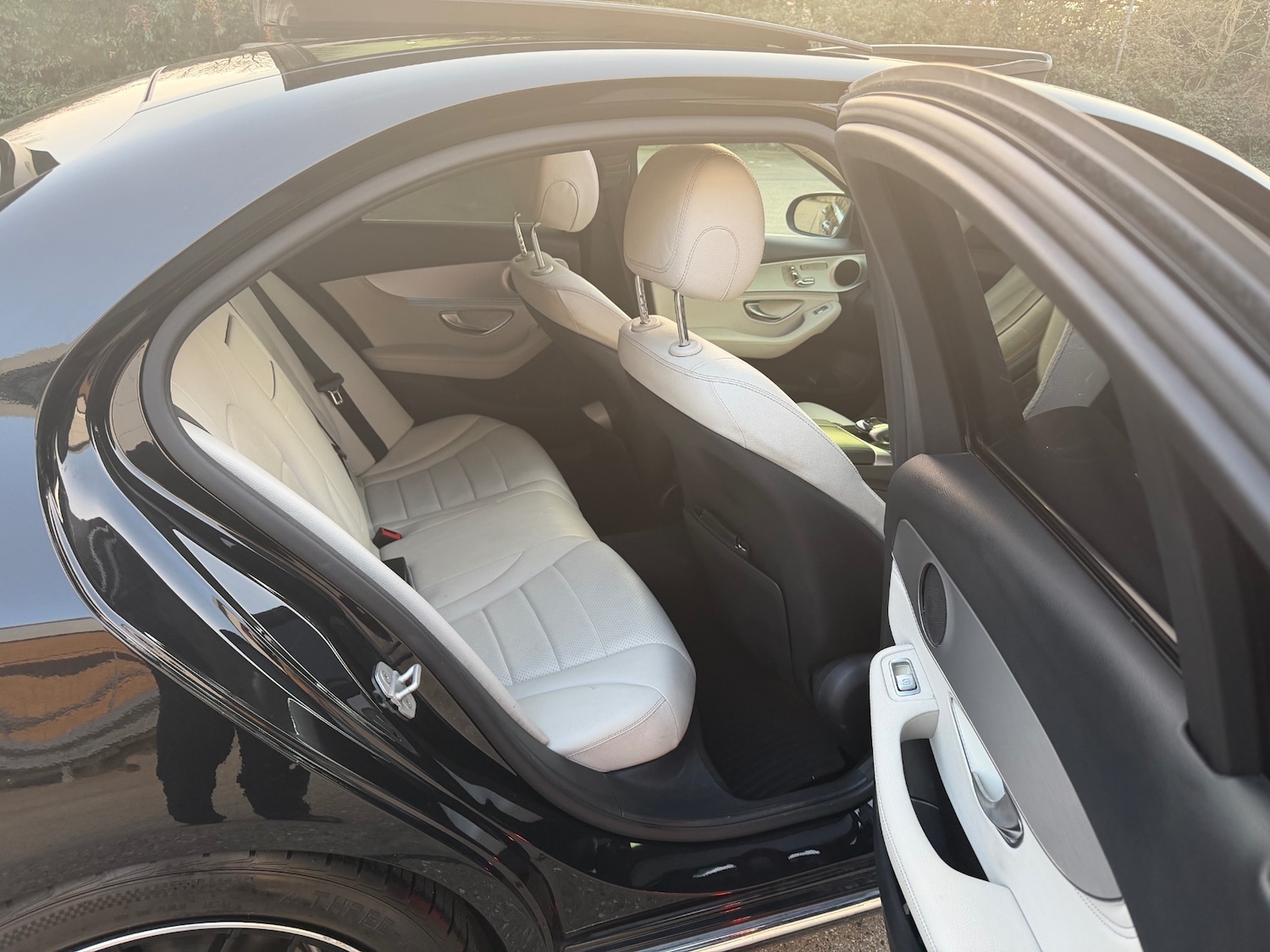 Used Mercedes-Benz C Class 2015 for sale - 77781988: Photo 23