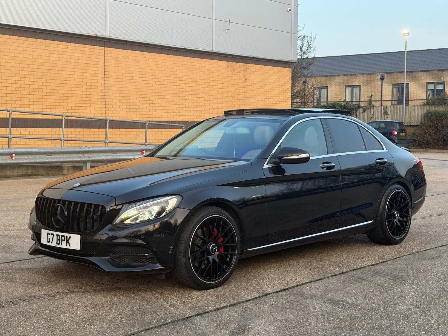 Used Mercedes-Benz C Class 2015 for sale - 77781988: Photo 7