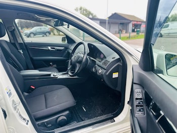 Used Mercedes-Benz C-Class 2010 for sale - 75463240: Photo