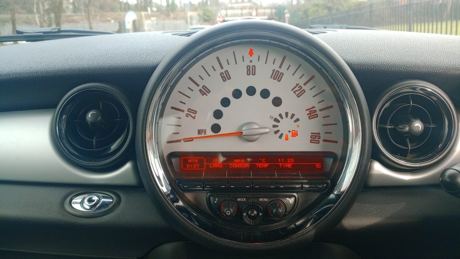 Used MINI Convertible 2013 for sale - 77579735: Photo 14