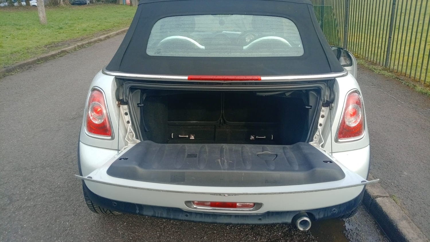 Used MINI Convertible 2013 for sale - 77579735: Photo 19