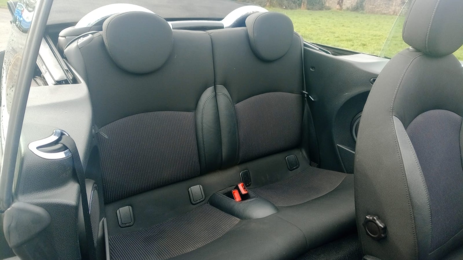 Used MINI Convertible 2013 for sale - 77579735: Photo 8