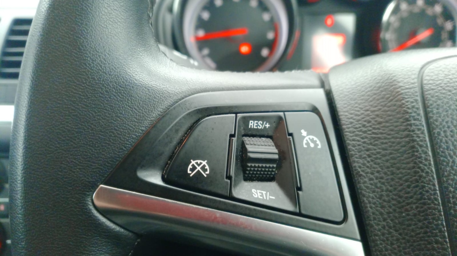 Used Vauxhall Meriva 2015 for sale - 77127572: Photo 9