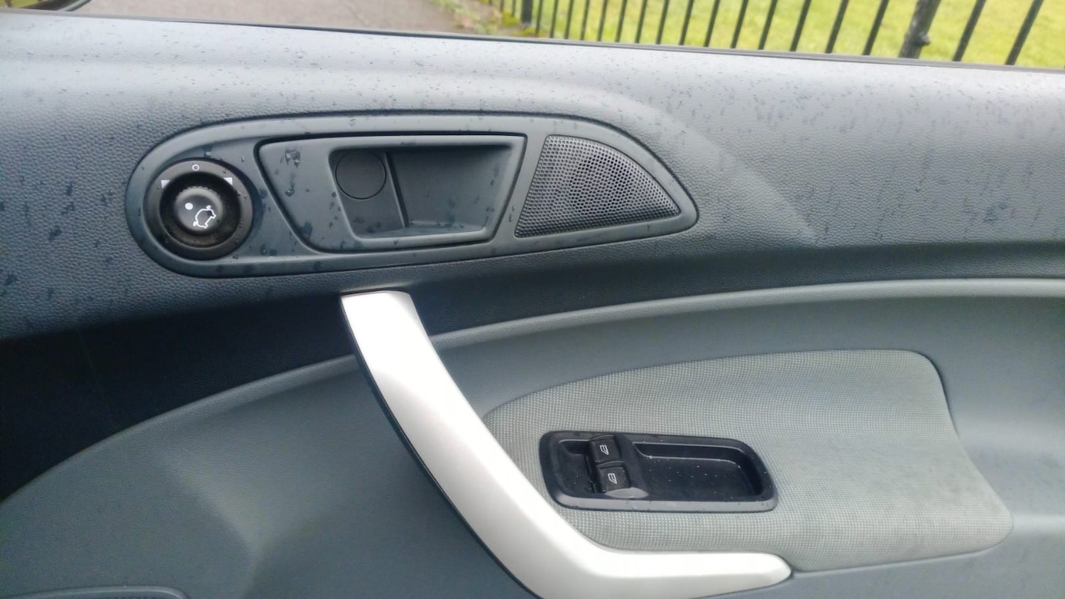 Used Ford Fiesta 2011 for sale - 77168020: Photo 15