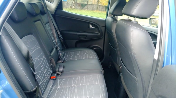 Used Kia Venga 2012 for sale - 76263776: Photo 10