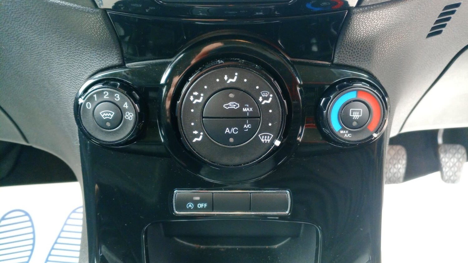 Used Ford Fiesta 2015 for sale - 77758238: Photo 13