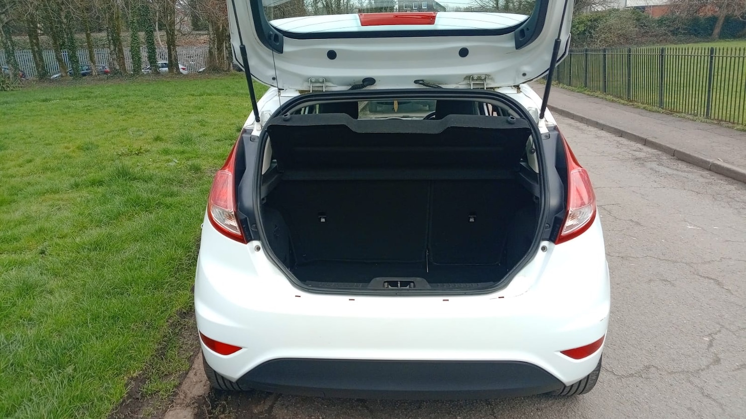 Used Ford Fiesta 2015 for sale - 77758238: Photo 19