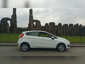 Used Ford Fiesta 2015 for sale - 77758238: Photo