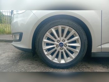 Used Ford C-Max 2017 for sale - 78857972: Photo