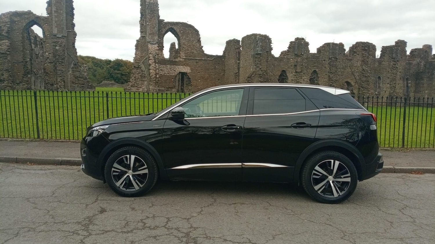 Used Peugeot 3008 2018 for sale - 76221630: Photo 5