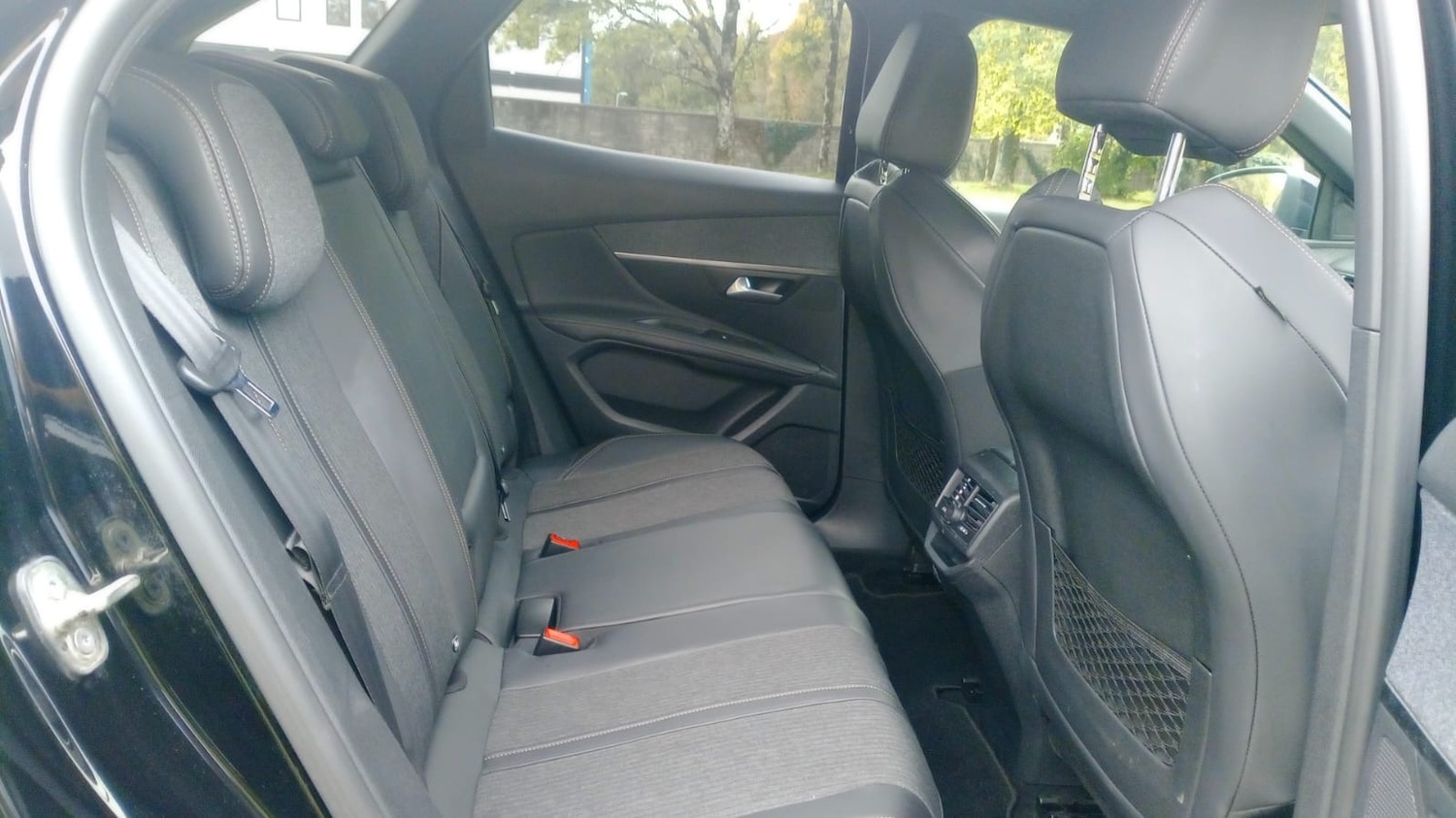 Used Peugeot 3008 2018 for sale - 76221630: Photo 8