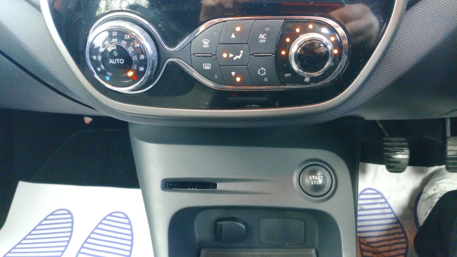 Used Renault Captur 2013 for sale - 76365005: Photo 9