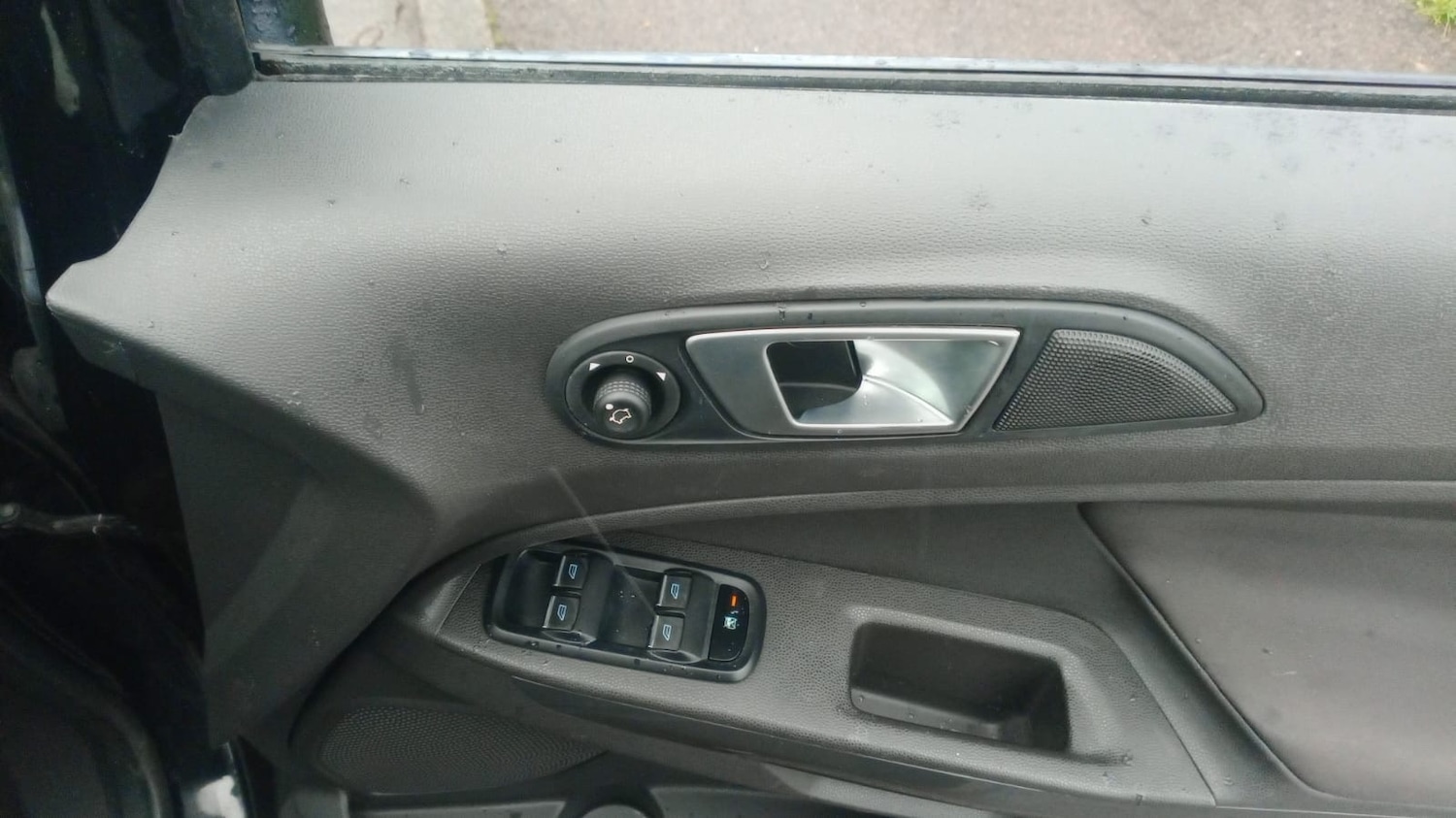 Used Ford Ecosport 2017 for sale - 77221339: Photo 17