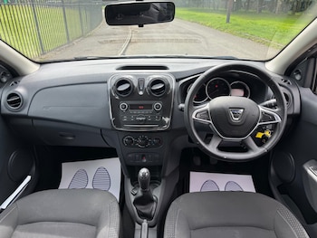 Used Dacia Sandero 2018 for sale - 75862154: Photo