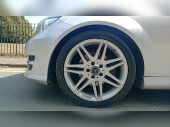 Used Mercedes-Benz C Class 2013 for sale - 79636082: Photo