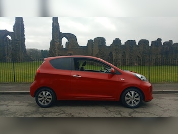 Used Kia Picanto 2016 for sale - 77324753: Photo