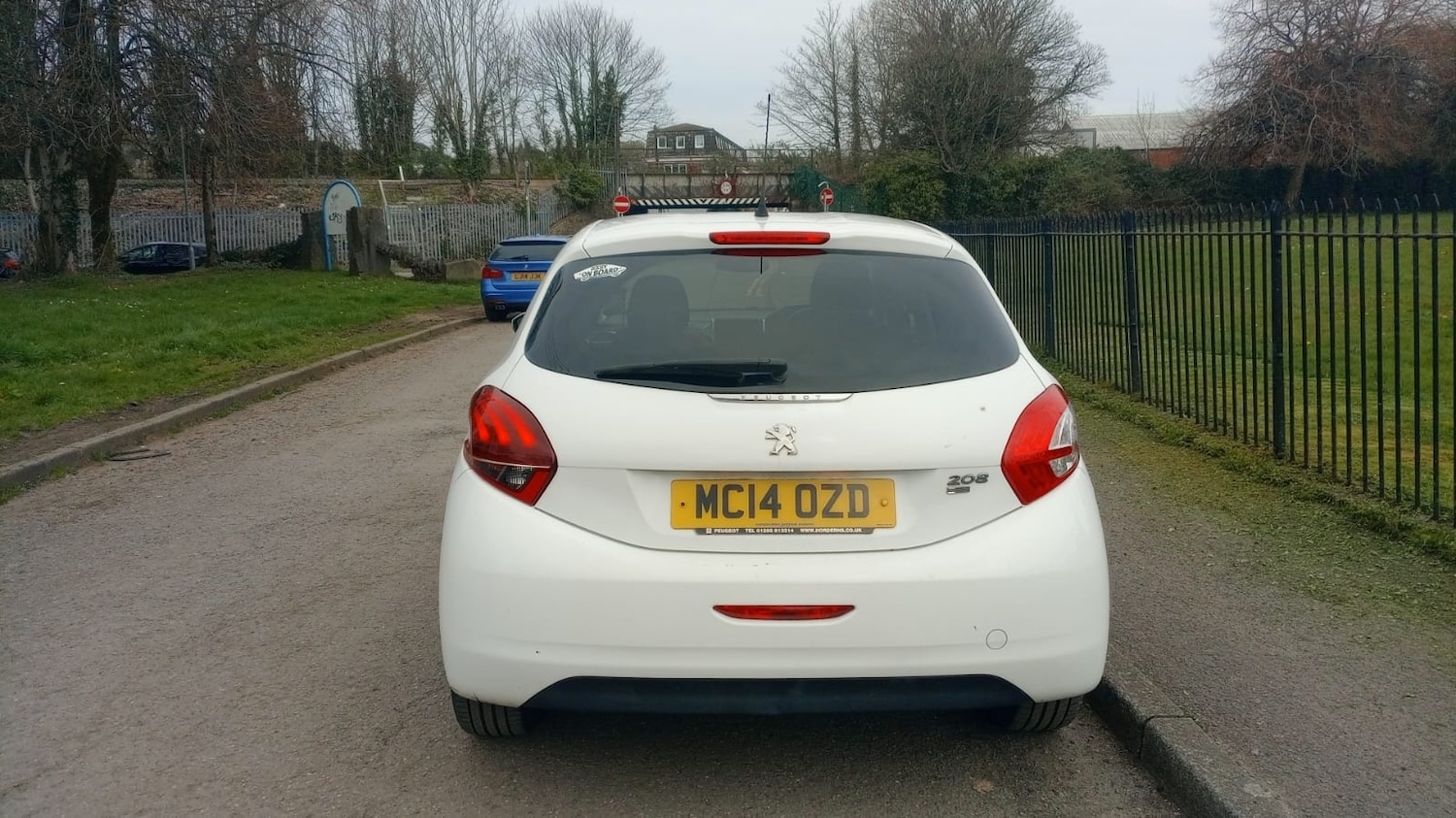 Used Peugeot 208 2014 for sale - 77984326: Photo 3