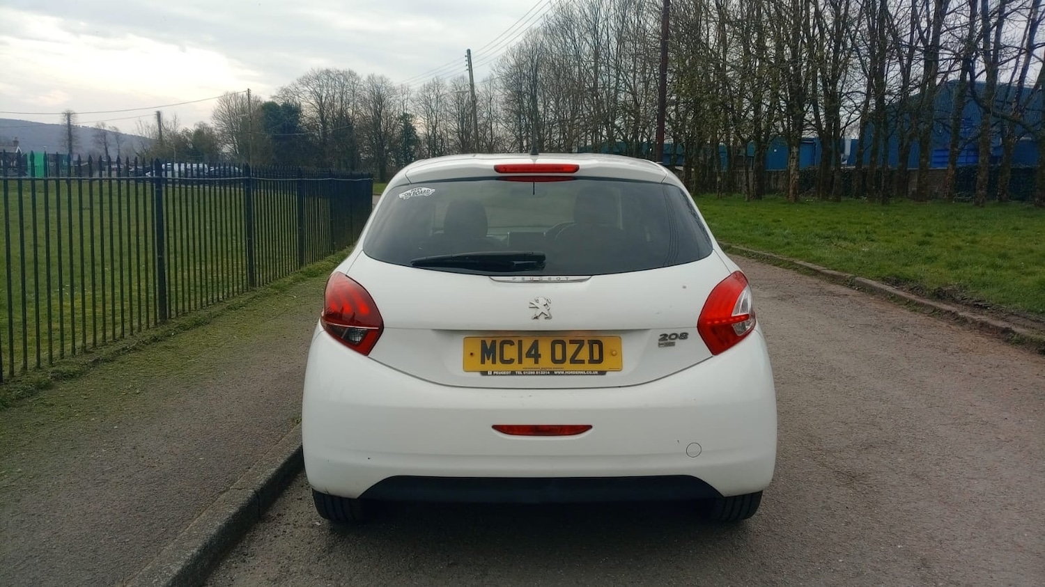 Used Peugeot 208 2014 for sale - 77984326: Photo 5