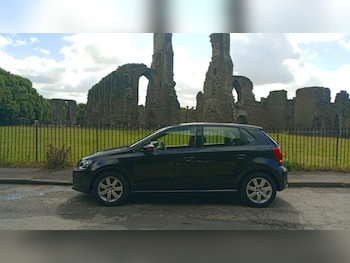 Used Volkswagen Polo 2011 for sale - 78846201: Photo