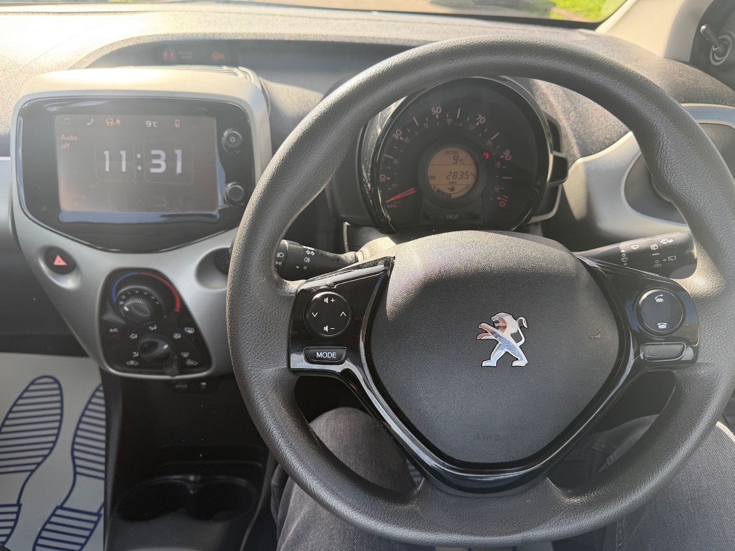 Used Peugeot 108 2015 for sale - 77888695: Photo 9