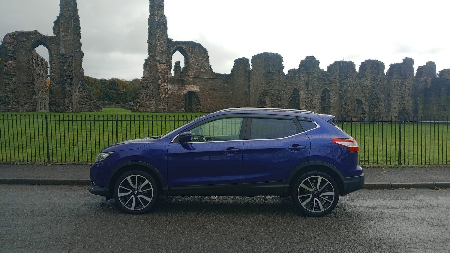 Used Nissan Qashqai 2016 for sale - 76319432: Photo 2