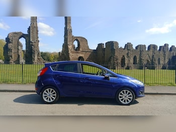 Used Ford Fiesta 2016 for sale - 78326006: Photo