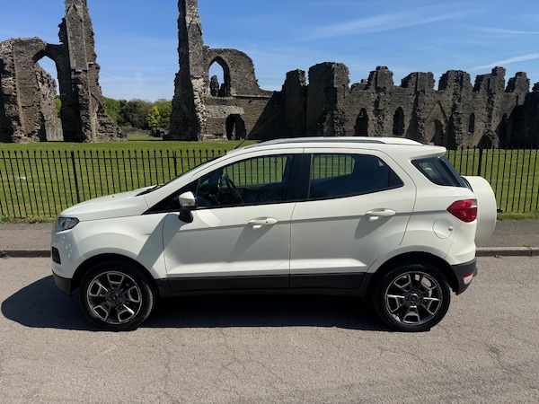 Used Ford Ecosport 2015 for sale - 74490972: Photo 9