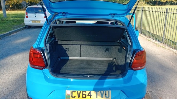 Used Volkswagen Polo 2014 for sale - 76263674: Photo 15