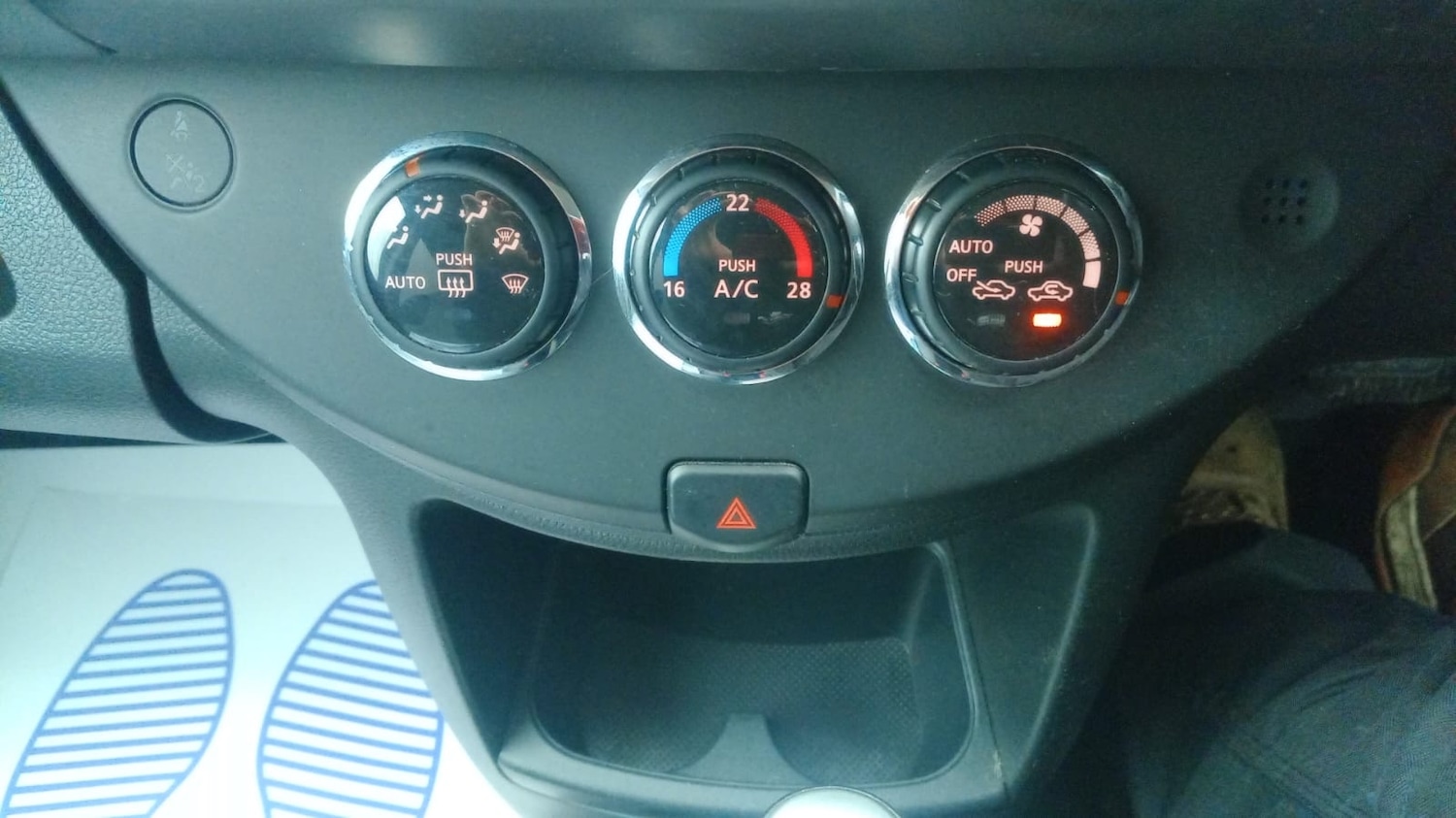 Used Nissan Note 2011 for sale - 77640402: Photo 16