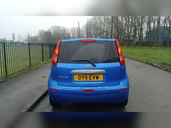 Used Nissan Note 2011 for sale - 77640402: Photo