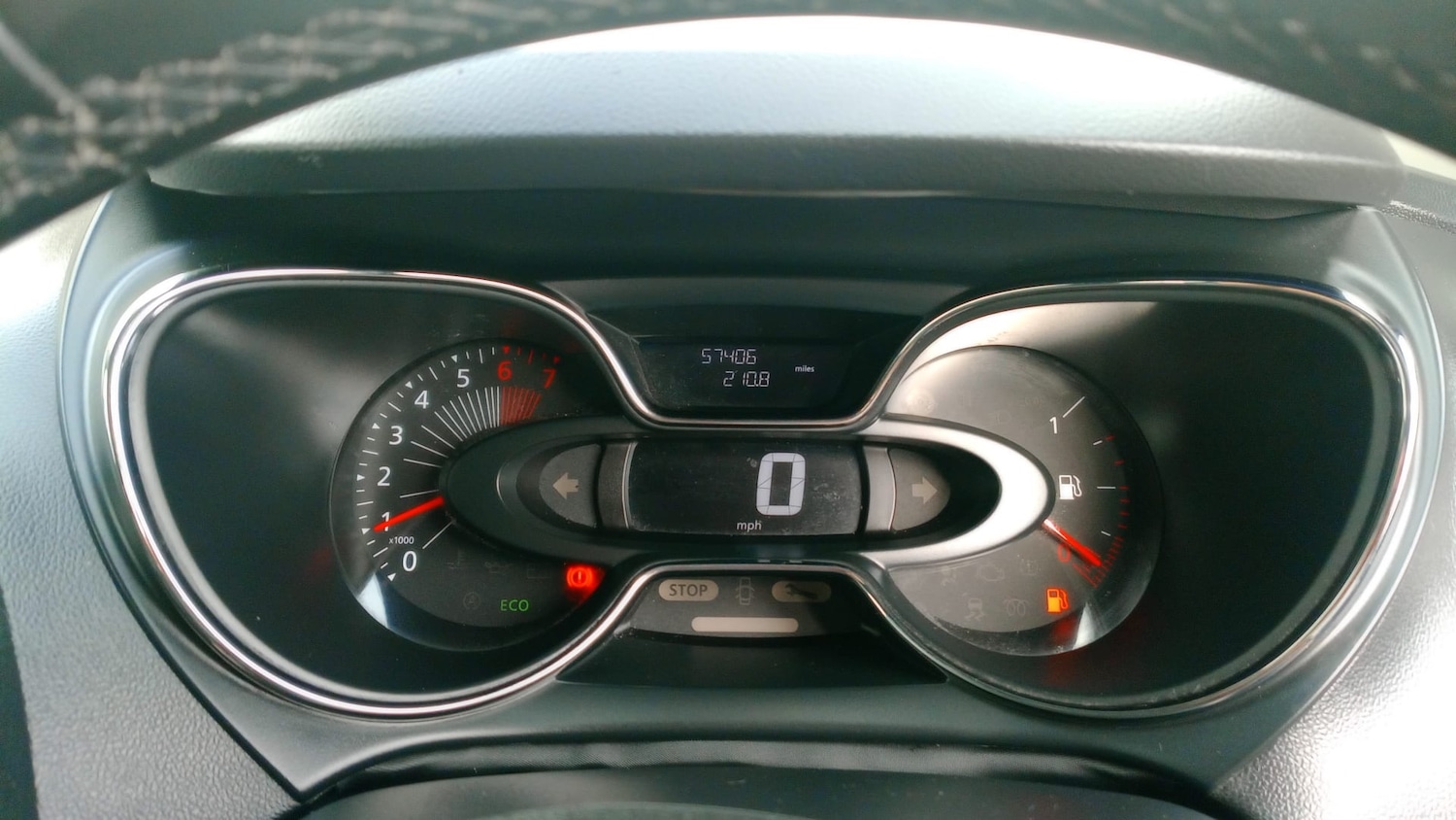 Used Renault Captur 2017 for sale - 76328875: Photo 11