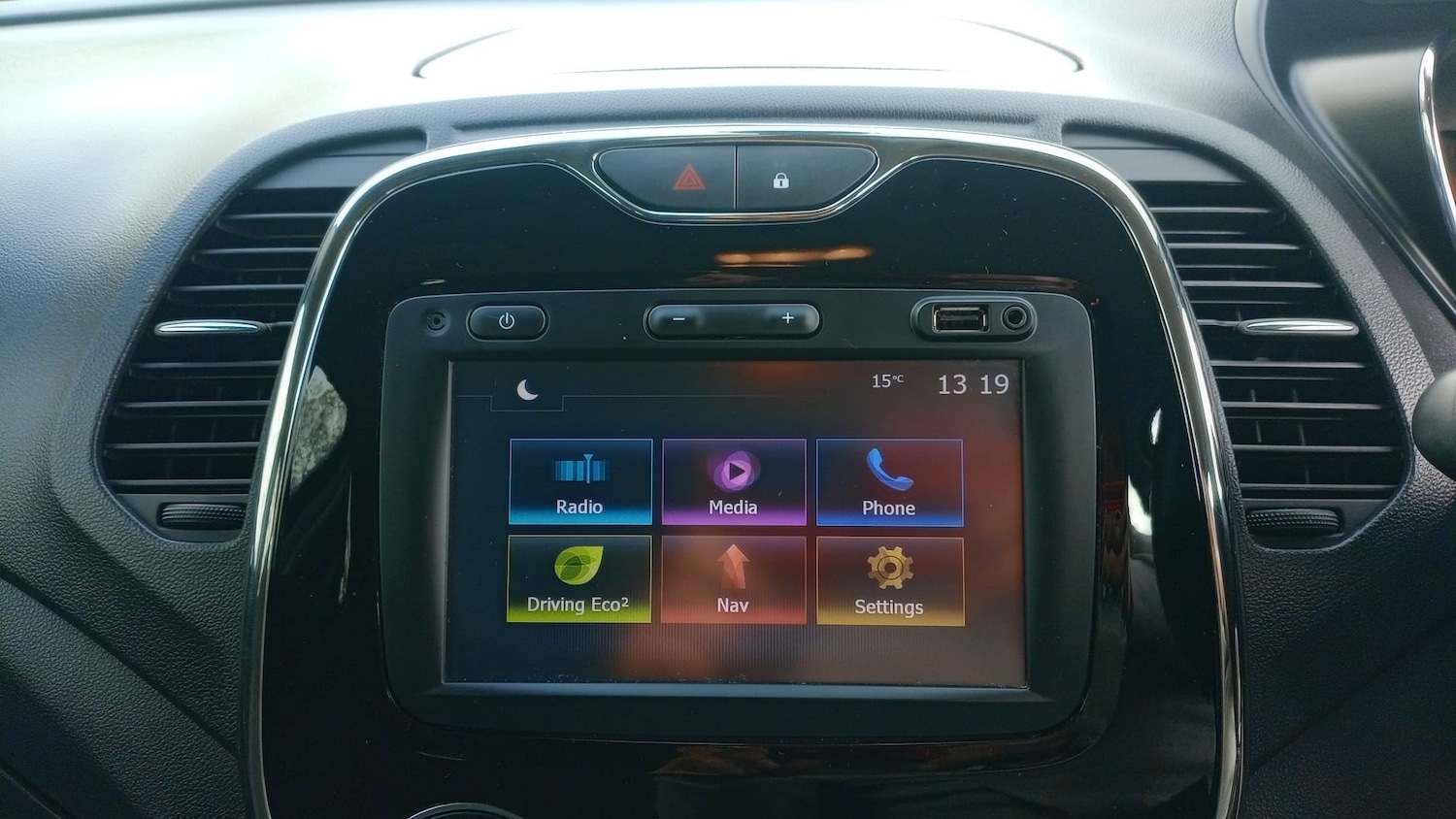 Used Renault Captur 2017 for sale - 76328875: Photo 9