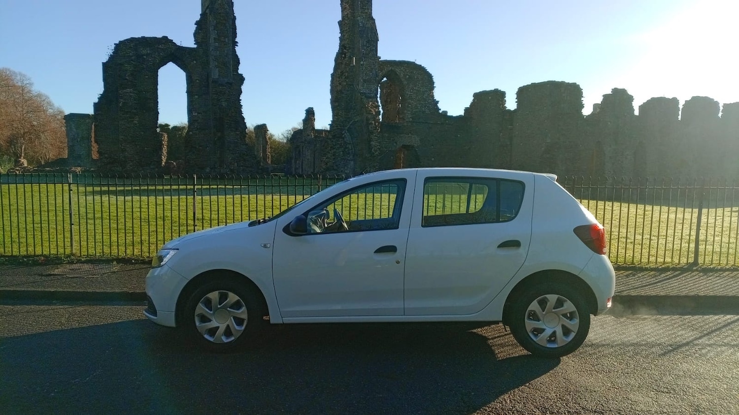 Used Dacia Sandero 2017 for sale - 76693531: Photo 4