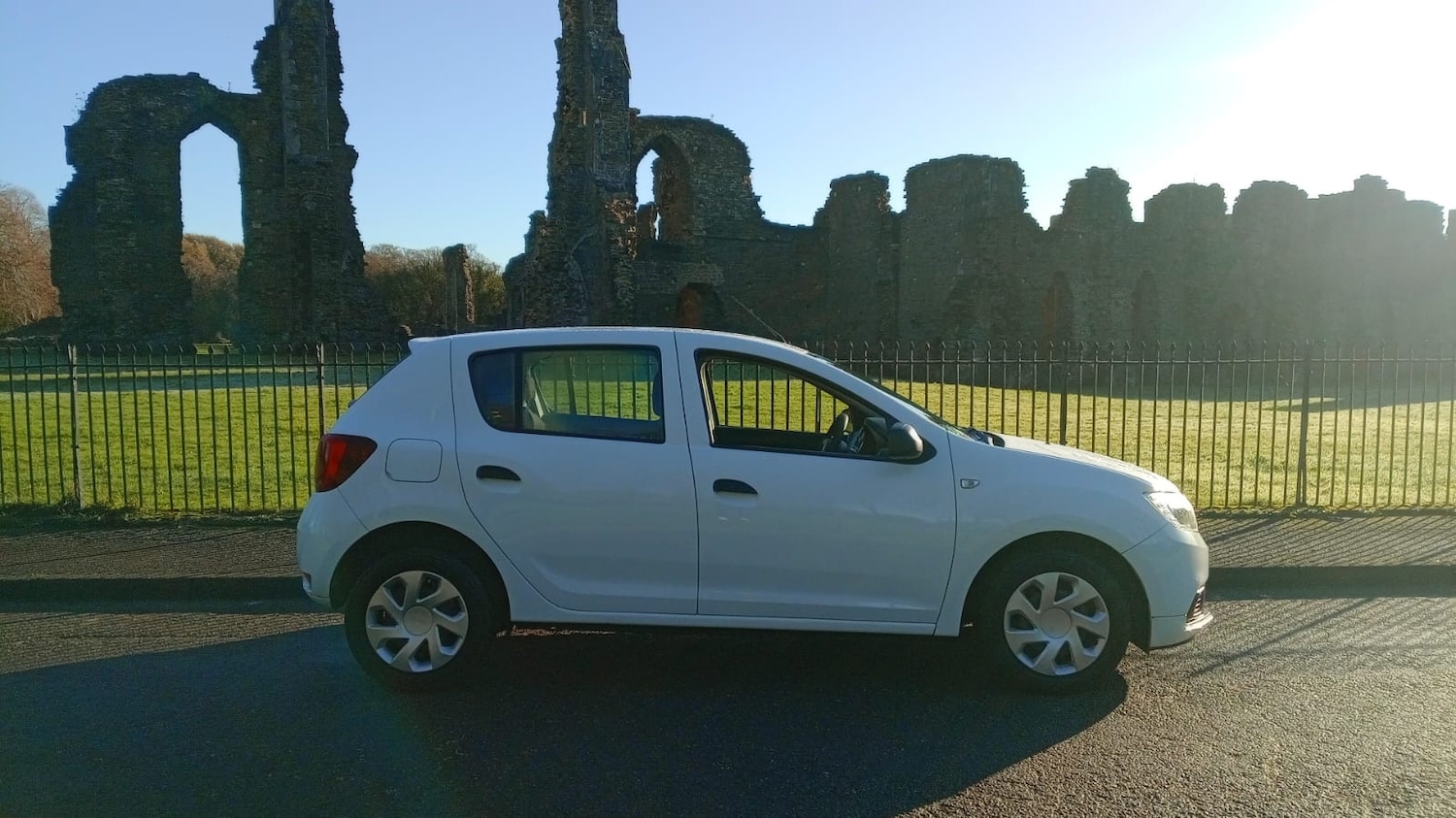 Used Dacia Sandero 2017 for sale - 76693531: Photo 5