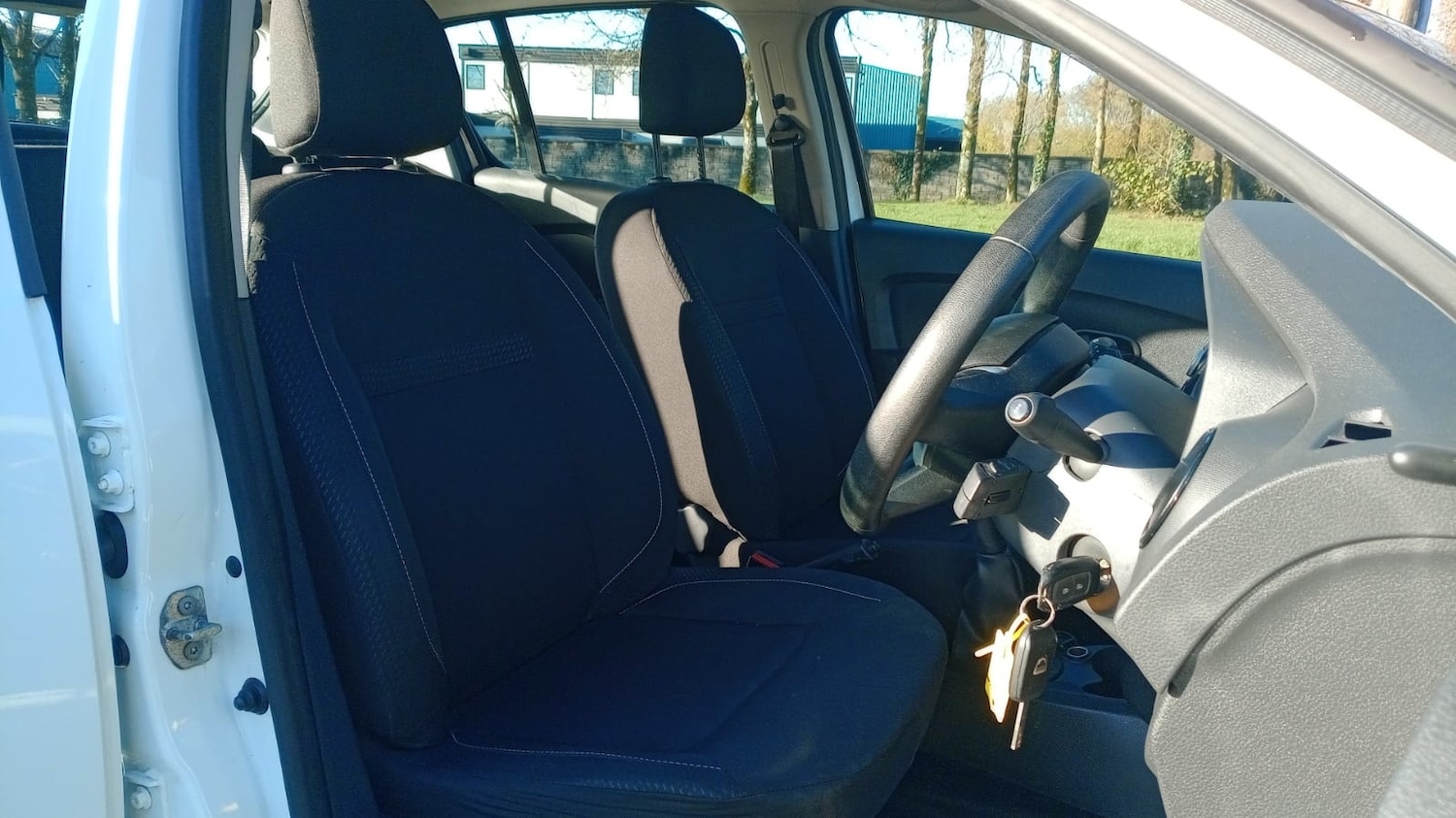 Used Dacia Sandero 2017 for sale - 76693531: Photo 7