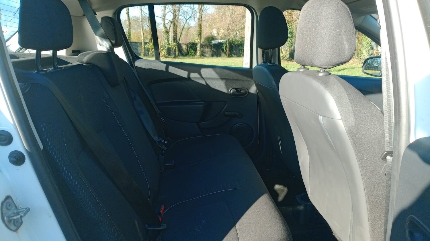 Used Dacia Sandero 2017 for sale - 76693531: Photo 8