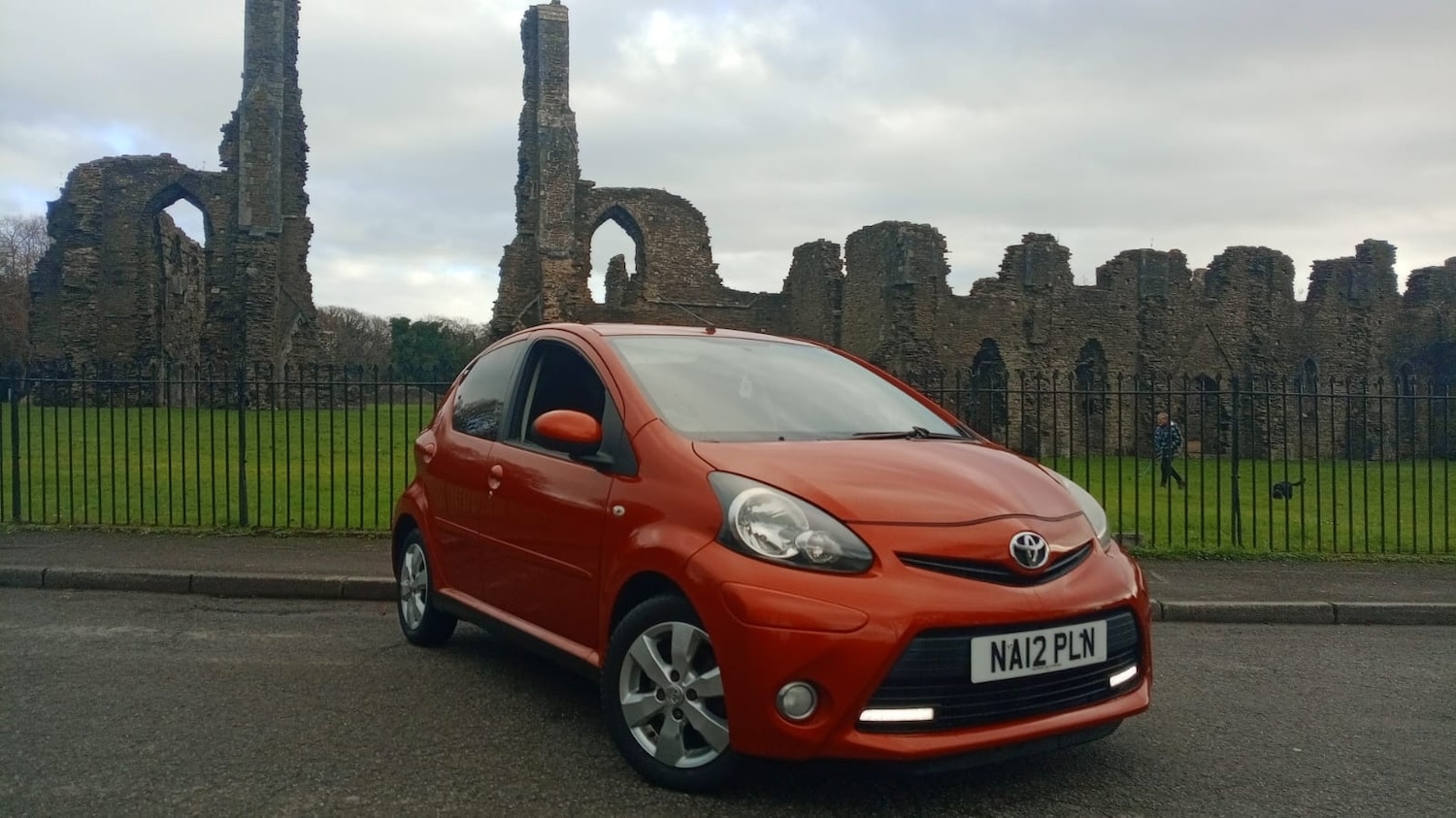 Used Toyota AYGO 2012 for sale - 76905098: Photo 1