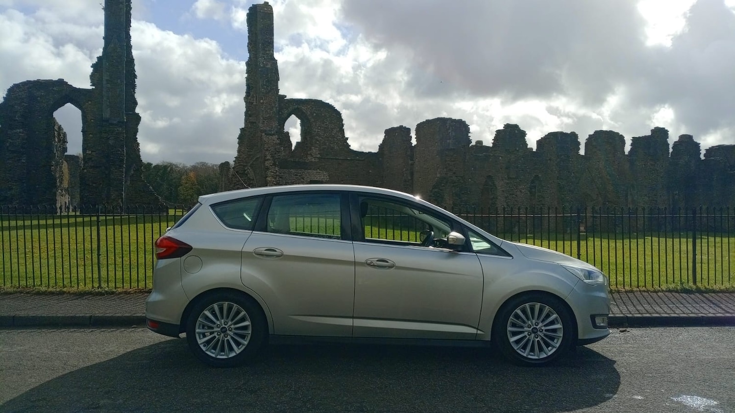 Used Ford C-Max 2017 for sale - 78223033: Photo 2