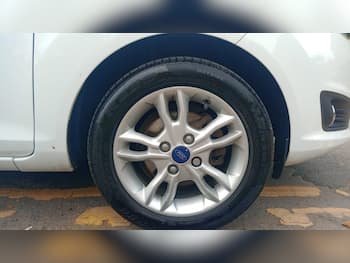 Used Ford Fiesta 2015 for sale - 79568308: Photo