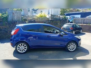 Used Ford Fiesta 2016 for sale - 78421849: Photo