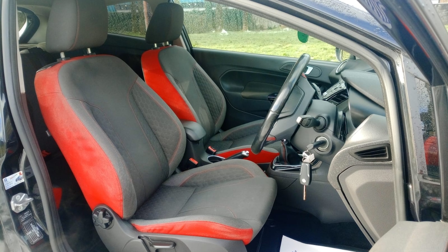 Used Ford Fiesta 2015 for sale - 77114412: Photo 6