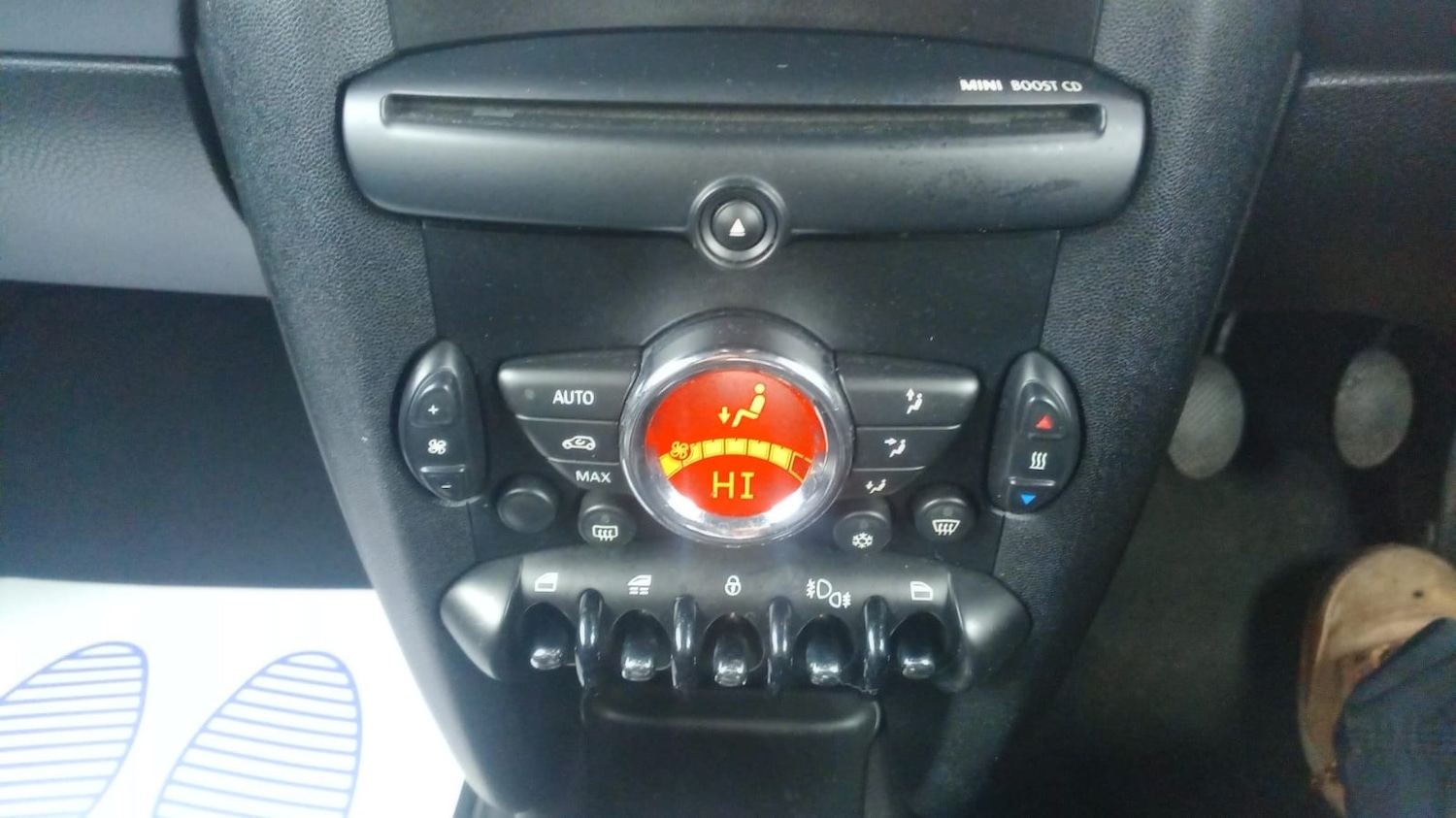 Used MINI Convertible 2012 for sale - 77591220: Photo 15