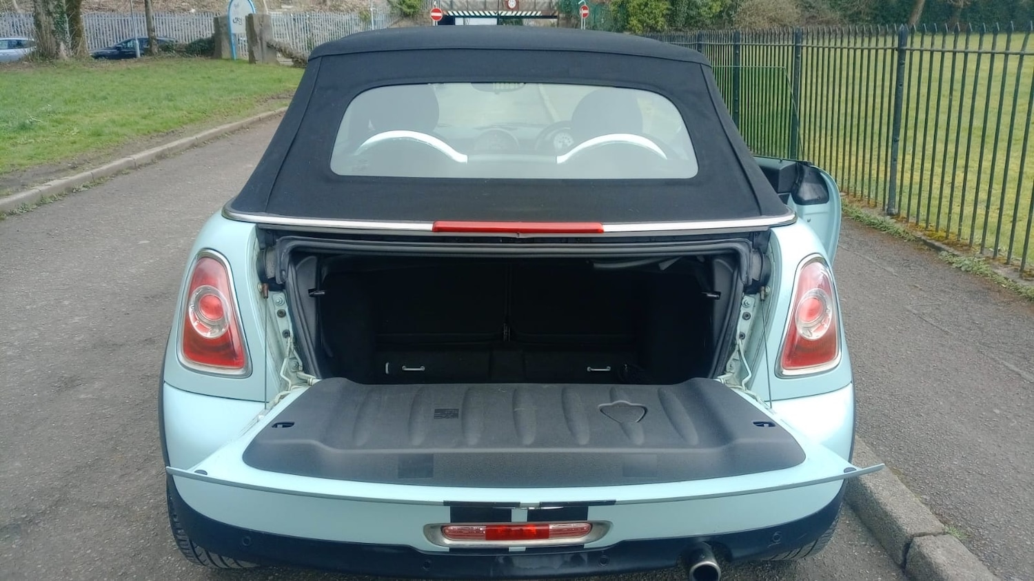 Used MINI Convertible 2012 for sale - 77591220: Photo 22